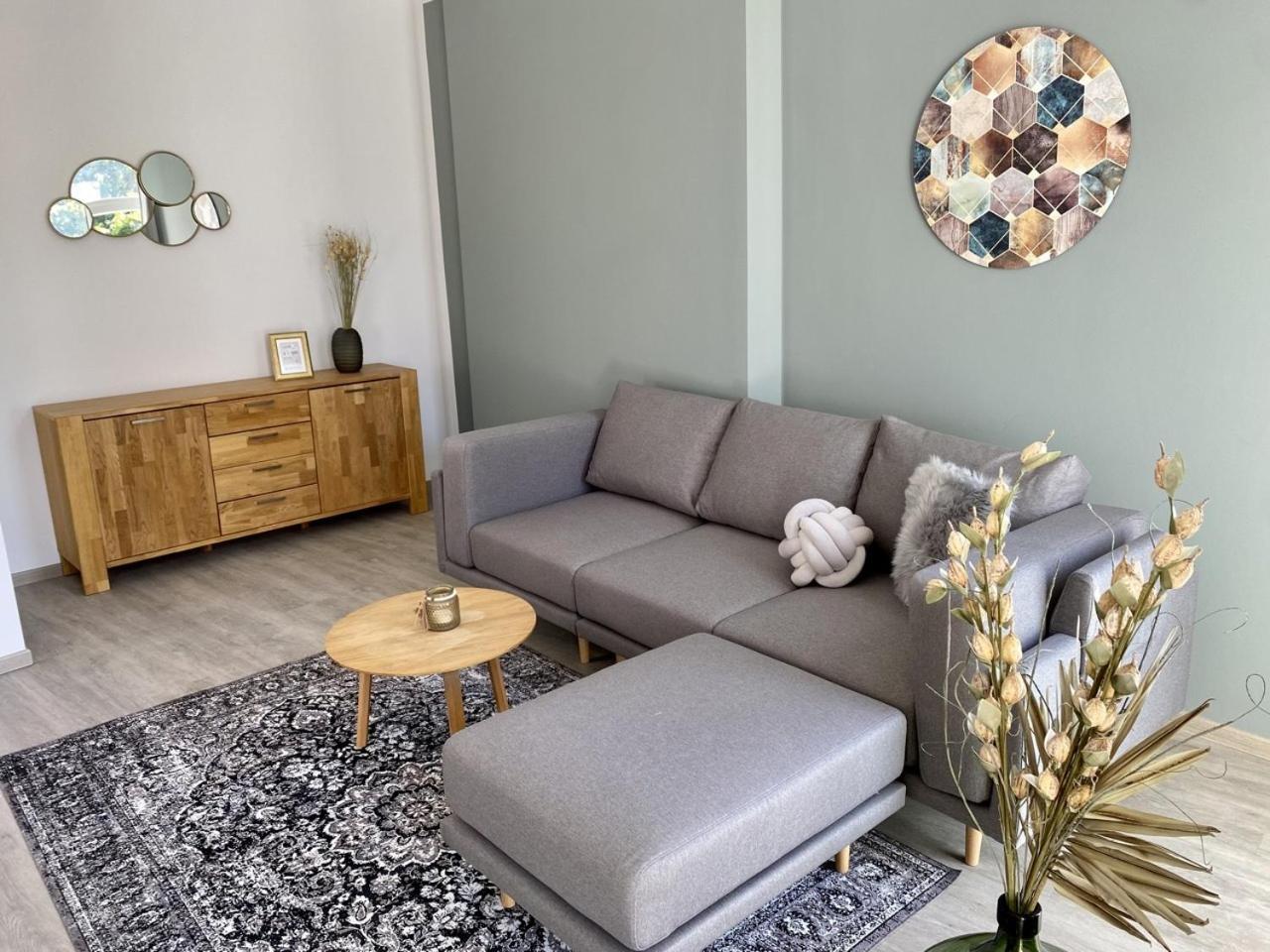 Discovair - Eisenach Karl14 - Vollausgestattete Apartments Mit Netflix In Der Fussgaengerzone Стая снимка