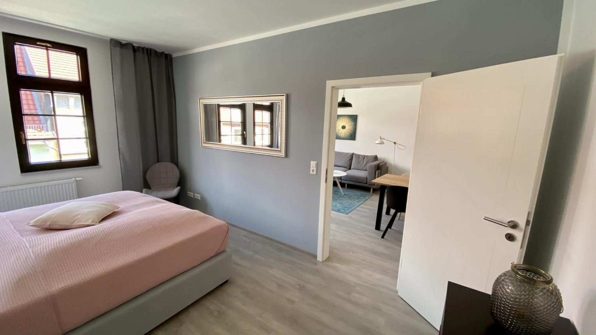 Discovair - Eisenach Karl14 - Vollausgestattete Apartments Mit Netflix In Der Fussgaengerzone Стая снимка