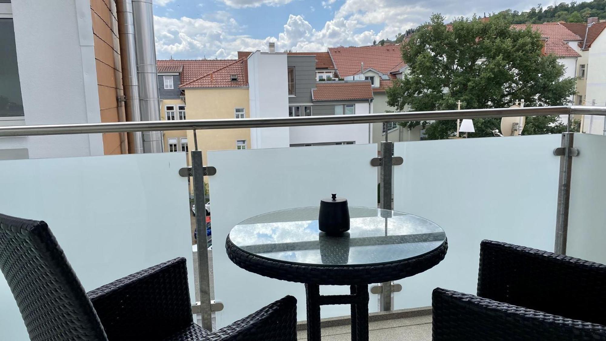 Discovair - Eisenach Karl14 - Vollausgestattete Apartments Mit Netflix In Der Fussgaengerzone Стая снимка