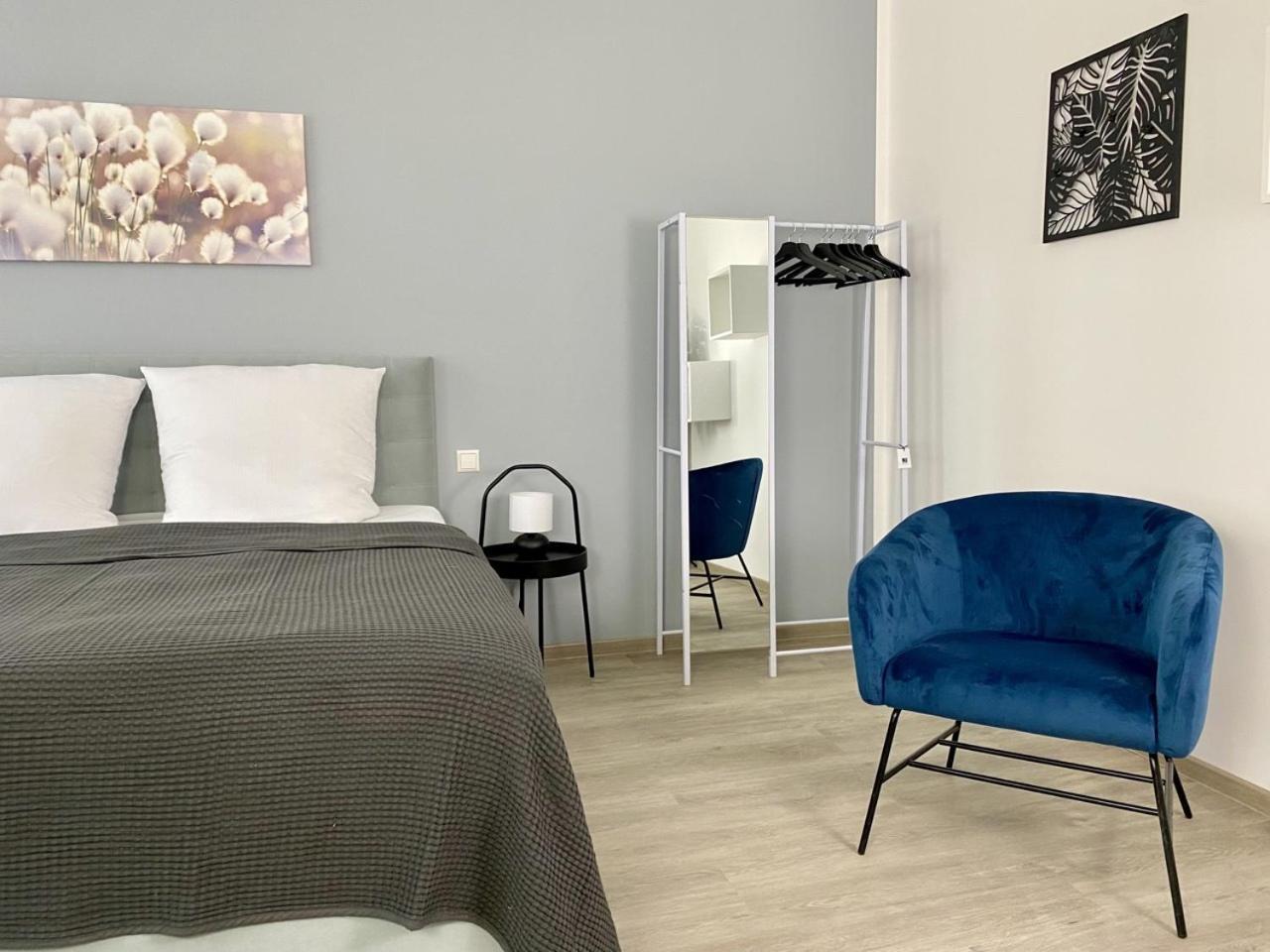 Discovair - Eisenach Karl14 - Vollausgestattete Apartments Mit Netflix In Der Fussgaengerzone Стая снимка