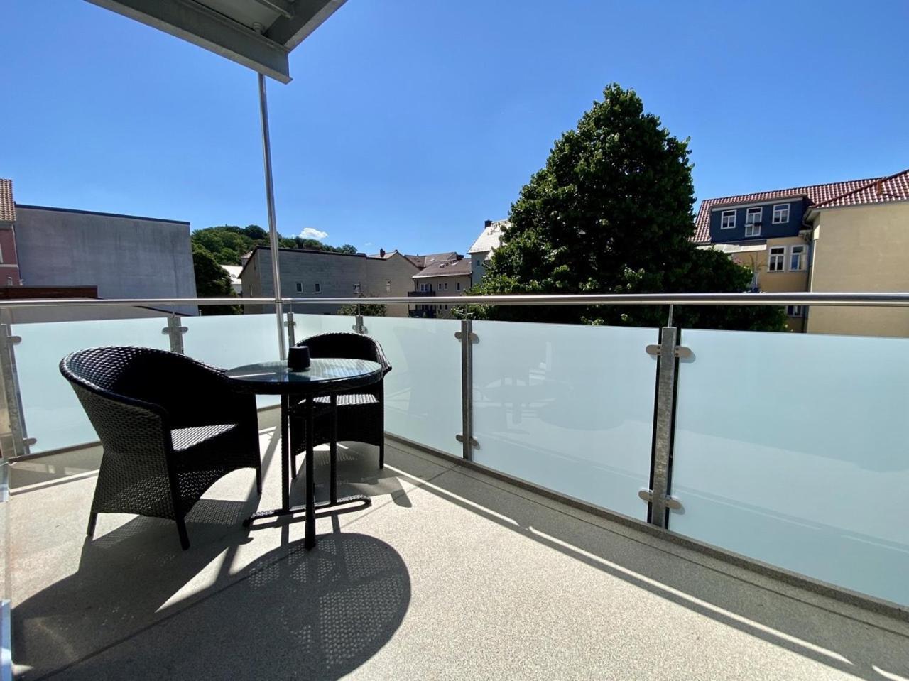 Discovair - Eisenach Karl14 - Vollausgestattete Apartments Mit Netflix In Der Fussgaengerzone Стая снимка